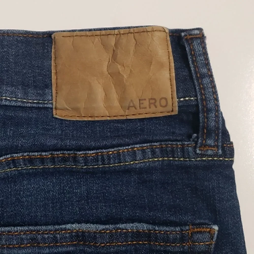Aero Dark Wash Denim Slim Cut off Bermuda Jean Distressed Shorts Women’s 27